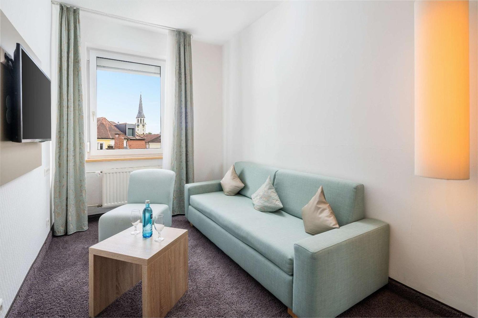 Best Western Hotel Lamm Singen Exterior foto